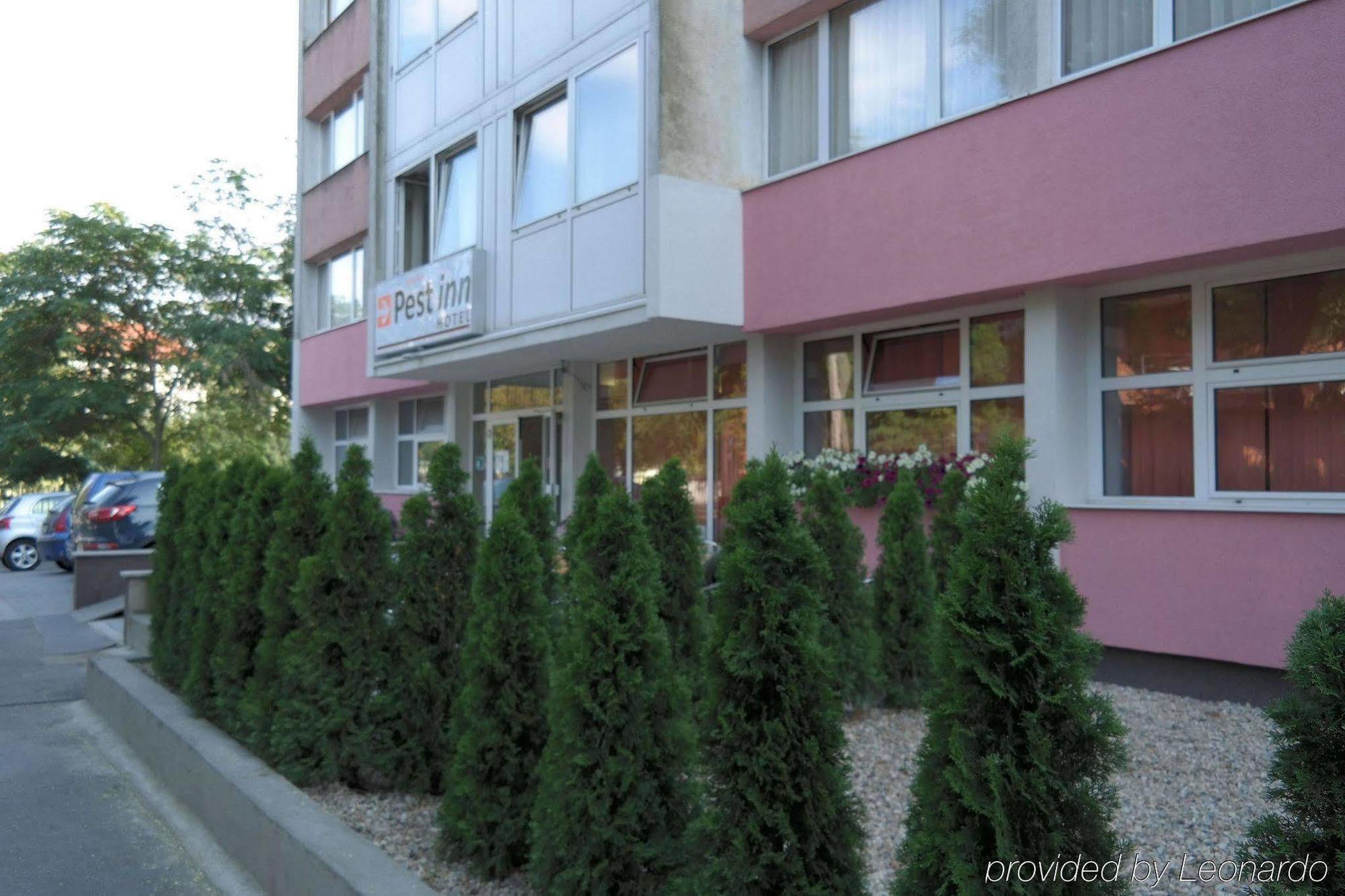 Hotel Pest Inn Budapest Bagian luar foto