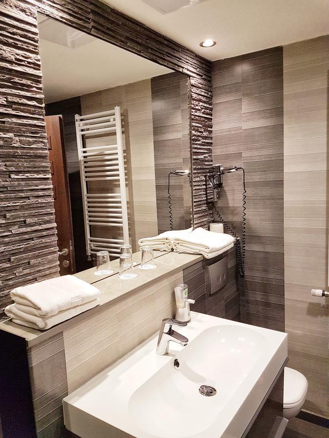 Hotel Pest Inn Budapest Bagian luar foto