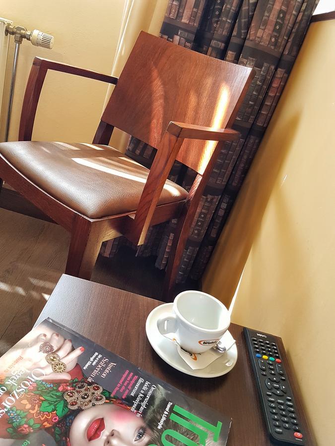 Hotel Pest Inn Budapest Bagian luar foto